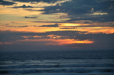 Castaway Holiday Apartments - Dalby Accommodation 2