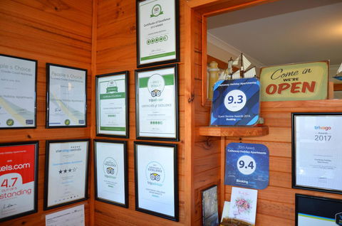 Castaway Holiday Apartments - Dalby Accommodation 16