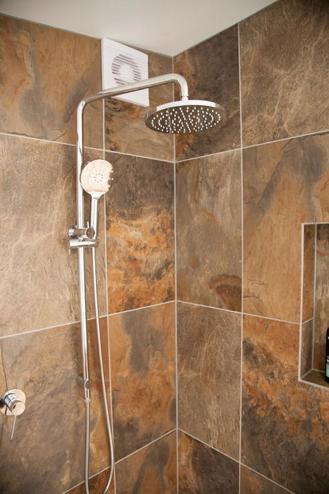 The Pear Cottage - Dalby Accommodation 6