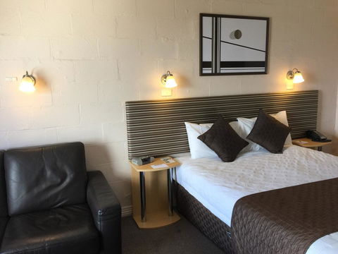 Balmoral On York - Dalby Accommodation 37