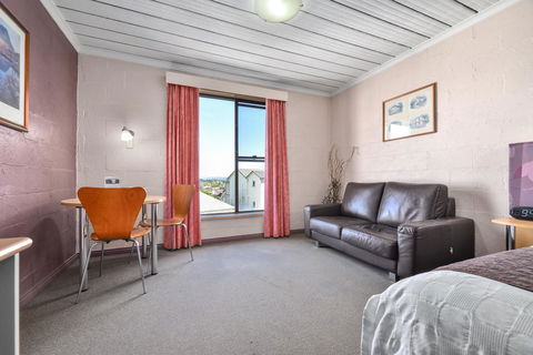 Balmoral On York - Dalby Accommodation 0