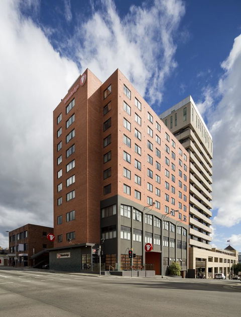 Travelodge Hotel Hobart - Dalby Accommodation 0