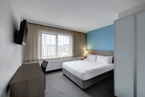 Travelodge Hotel Hobart - Dalby Accommodation 12