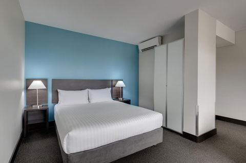 Travelodge Hotel Hobart - Dalby Accommodation 2