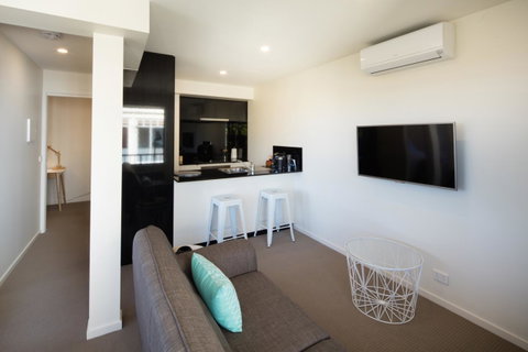 110 Hampden Apartments - Dalby Accommodation 26