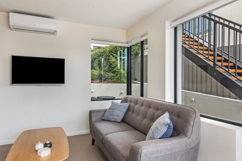 110 Hampden Apartments - Dalby Accommodation 7
