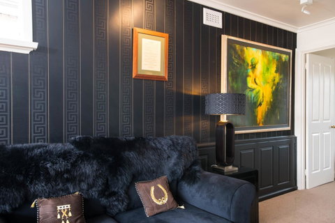 Battery Point Boutique Accommodation - Dalby Accommodation 36