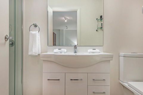 Mantra One Sandy Bay Road - Dalby Accommodation 15