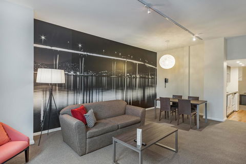 Mantra One Sandy Bay Road - Dalby Accommodation 6