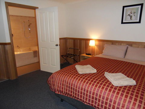 Driftwood Strahan Villas - Dalby Accommodation 15