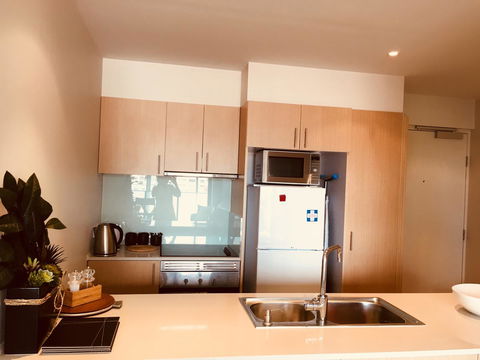 Hobart Inner City Apartment - Dalby Accommodation 3