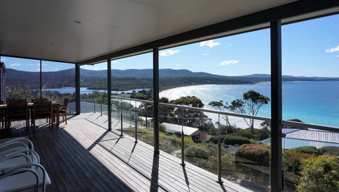 SEA EAGLE COTTAGE Amazing Views Of Bay Of Fires - Dalby Accommodation 0