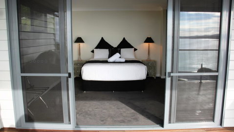 SEA EAGLE COTTAGE Amazing Views Of Bay Of Fires - Dalby Accommodation 8