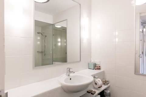 St Ives Apartments - Dalby Accommodation 21