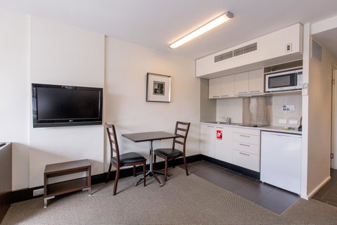 St Ives Apartments - Dalby Accommodation 7