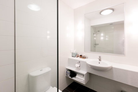 St Ives Apartments - Dalby Accommodation 13
