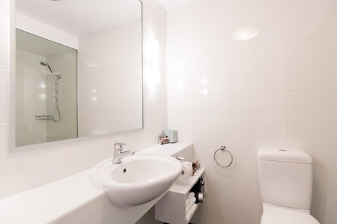 St Ives Apartments - Dalby Accommodation 4