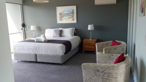Pelican Point Sanctuary - Dalby Accommodation 15