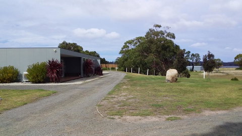 Pelican Point Sanctuary - Dalby Accommodation 11