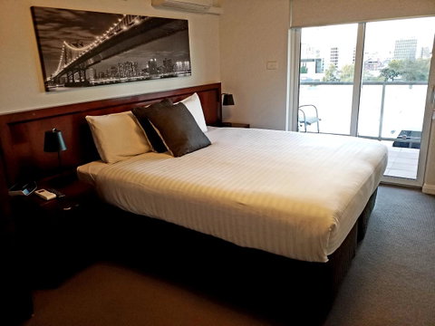 Hampden At Battery Point - Dalby Accommodation 15