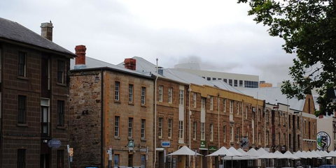 Hampden At Battery Point - Dalby Accommodation 24