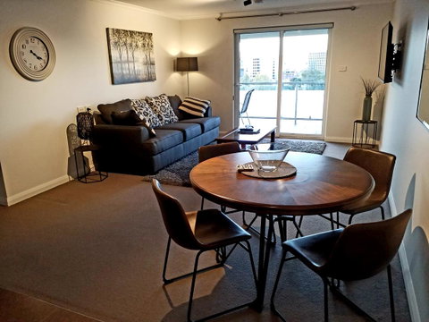 Hampden At Battery Point - Dalby Accommodation 11