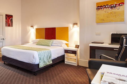 Auldington Hotel - Dalby Accommodation 13