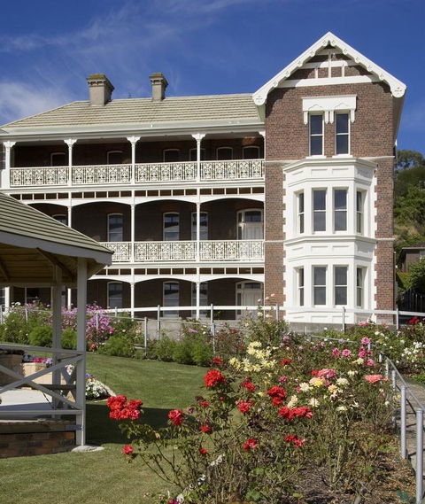 Auldington Hotel - Dalby Accommodation 0