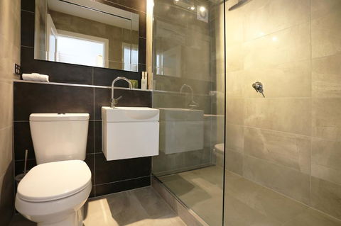 Hotel Launceston - Dalby Accommodation 6