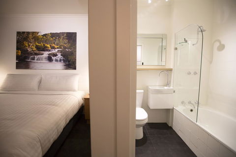 Hotel Launceston - Dalby Accommodation 10