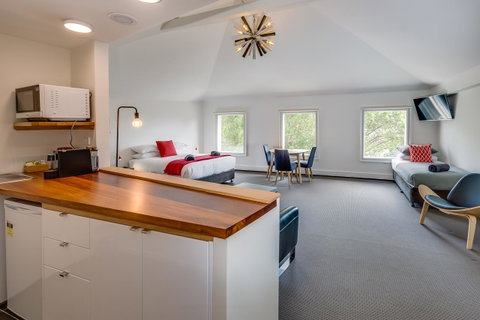 Salamanca Galleria Apartments - Dalby Accommodation 7