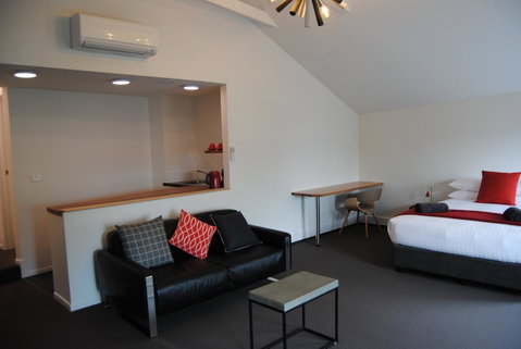 Salamanca Galleria Apartments - Dalby Accommodation 27