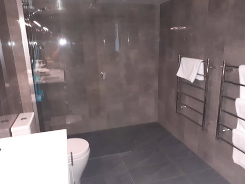Jenatt Apartments Salamanca - Dalby Accommodation 5