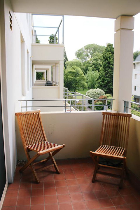 Jenatt Apartments Salamanca - Dalby Accommodation 32