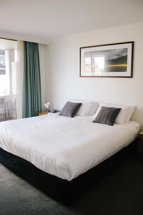Jenatt Apartments Salamanca - Dalby Accommodation 24