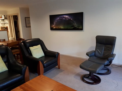 Jenatt Apartments Salamanca - Dalby Accommodation 7