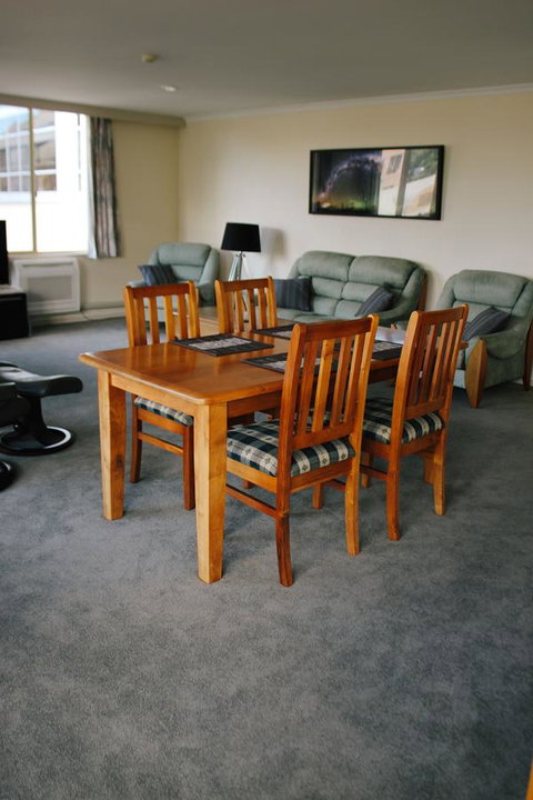 Jenatt Apartments Salamanca - Dalby Accommodation 20