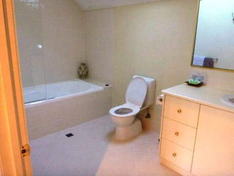 Aldermere Estate Luxury Apartments - Dalby Accommodation 5
