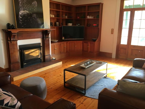 CLAYFIELD HOMESTEAD - Rustic Country Accommodation - Dalby Accommodation 4