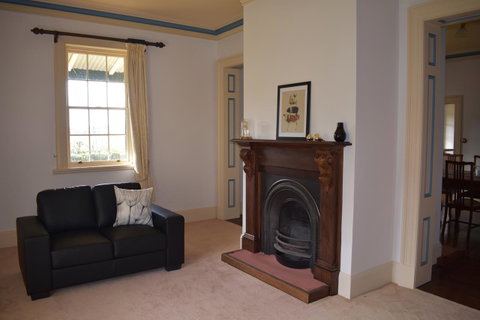 CLAYFIELD HOMESTEAD - Rustic Country Accommodation - Dalby Accommodation 9