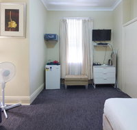Neutral Bay Lodge - Dalby Accommodation