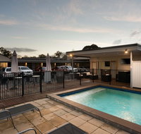 New Crossing Place Motel