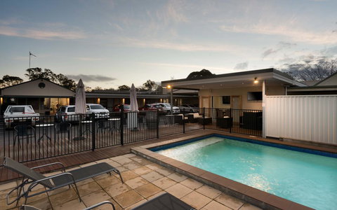New Crossing Place Motel - Dalby Accommodation 0