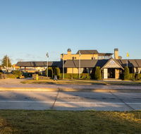 New England Motor Lodge - Dalby Accommodation