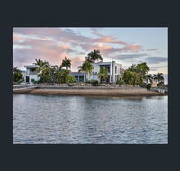 NewPort Dream Quiet Island - No Party - Dalby Accommodation