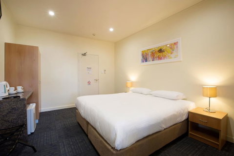 Nightcap At High Flyer Hotel - Dalby Accommodation 1