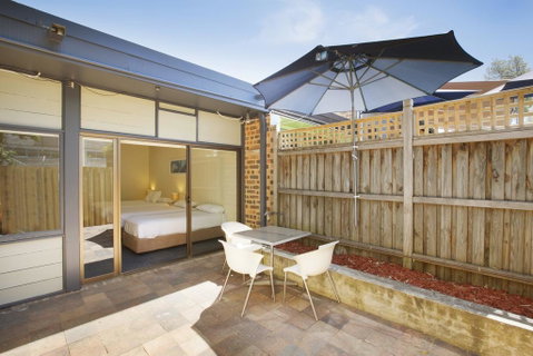 Nightcap At High Flyer Hotel - Dalby Accommodation 3