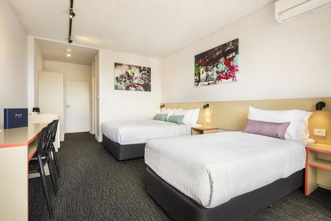 Nightcap At Waltzing Matilda Hotel - Dalby Accommodation 0