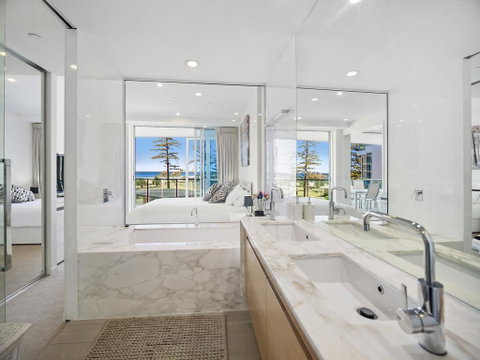Nirvana By The Sea - Dalby Accommodation 3