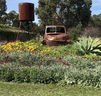 Nutcrackers Lodge - Dalby Accommodation